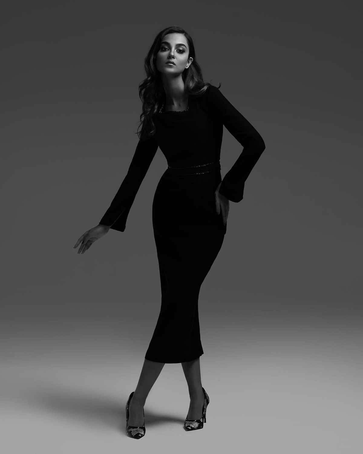 Elora Midi Dress - Elenur Signature